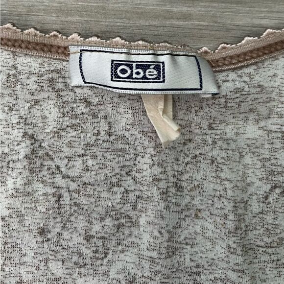 Obe 2YK baby all tie back flutter sleeve shirt paisley print size small - Picture 4 of 6